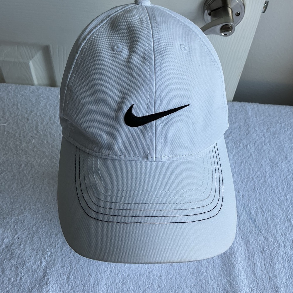 Nike Classic White Cap with Black Logo